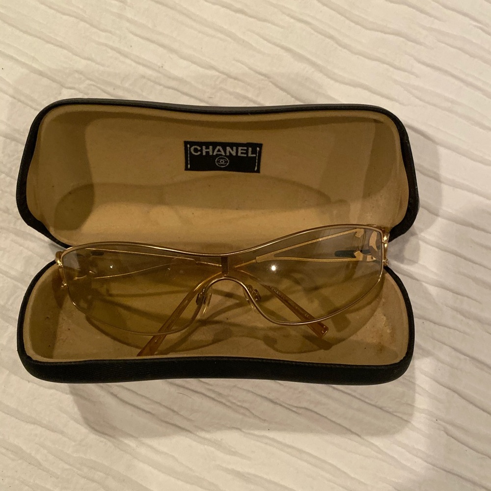 Chanel sunglasses